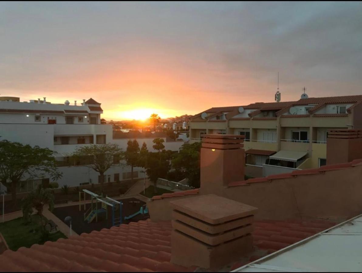 Oasis Del Duque Apartment アデヘ エクステリア 写真